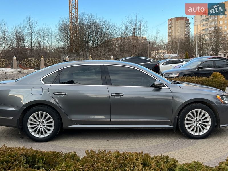 Седан Volkswagen Passat 2016 в Львове