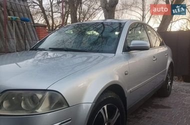Седан Volkswagen Passat 2003 в Днепре