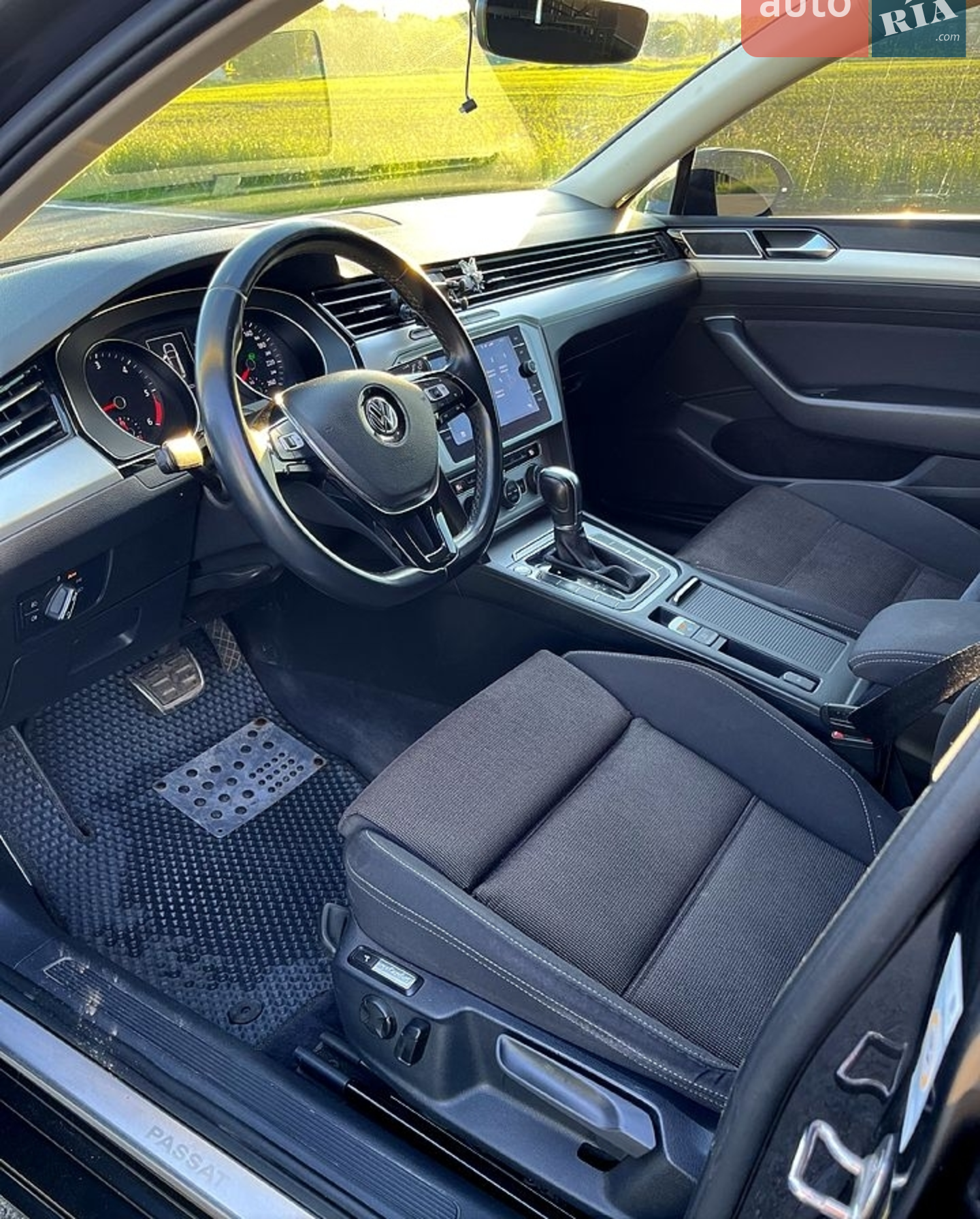 2017 Volkswagen Passat - мініатюра 6