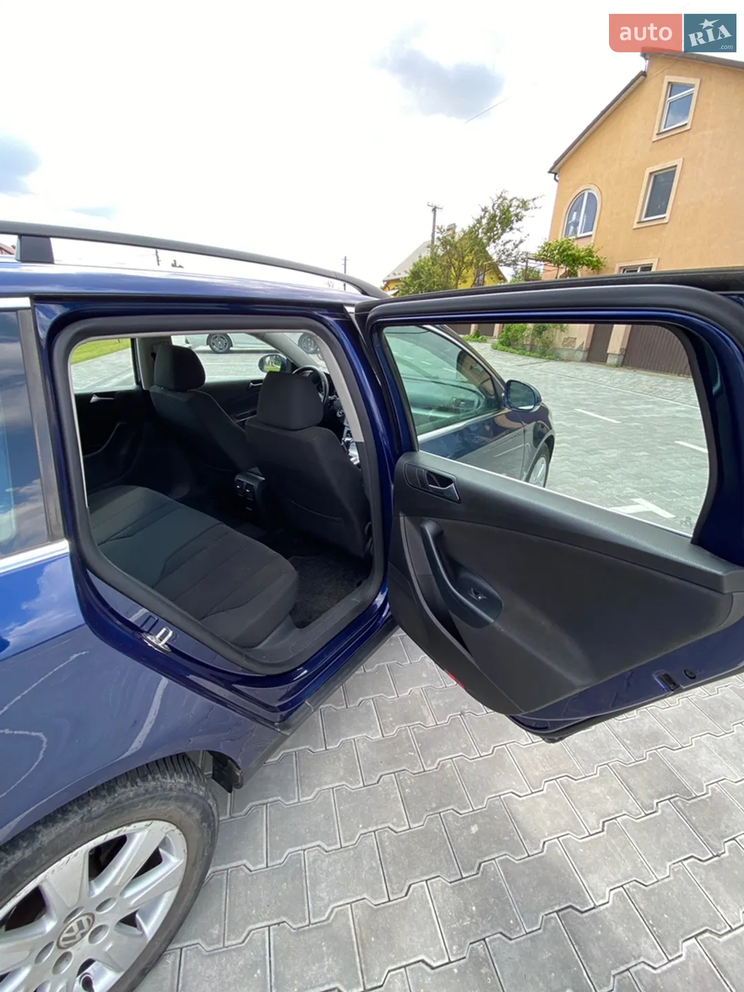 2010 Volkswagen Passat - мініатюра 16
