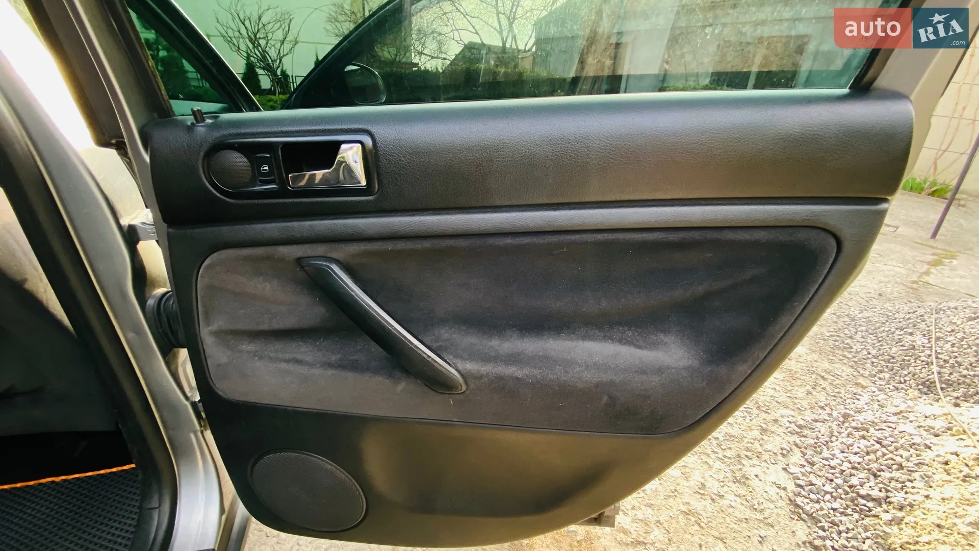 Volkswagen Passat 2002 VIN WVWZZZ3BZ2P358467 фото оголошення 29 з 33