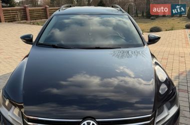 Універсал Volkswagen Passat 2011 в Львові