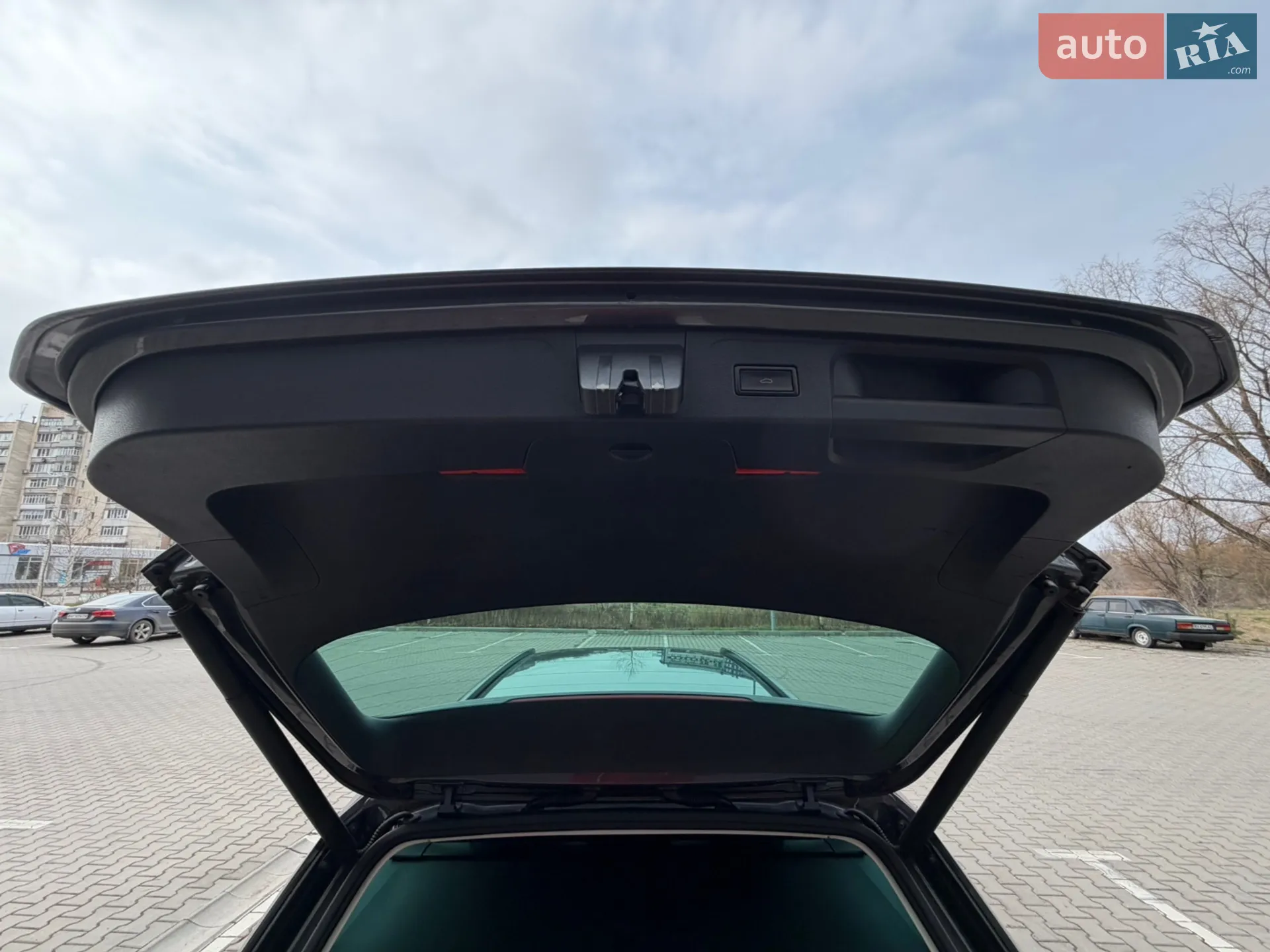 2016 Volkswagen Passat - мініатюра 9
