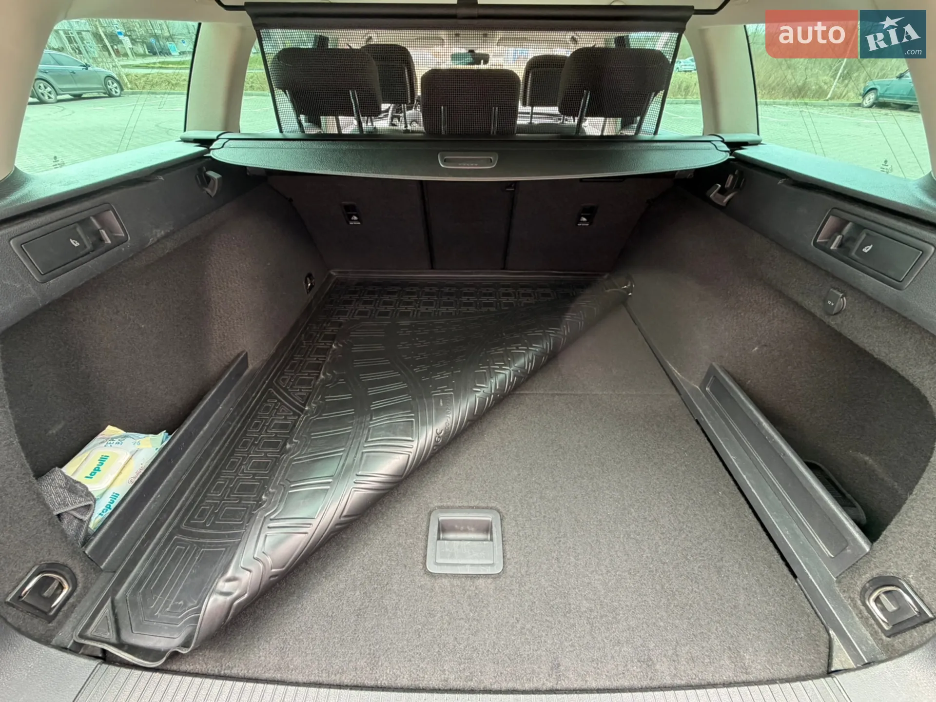 2016 Volkswagen Passat - мініатюра 12