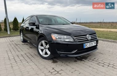 Седан Volkswagen Passat 2012 в Городку