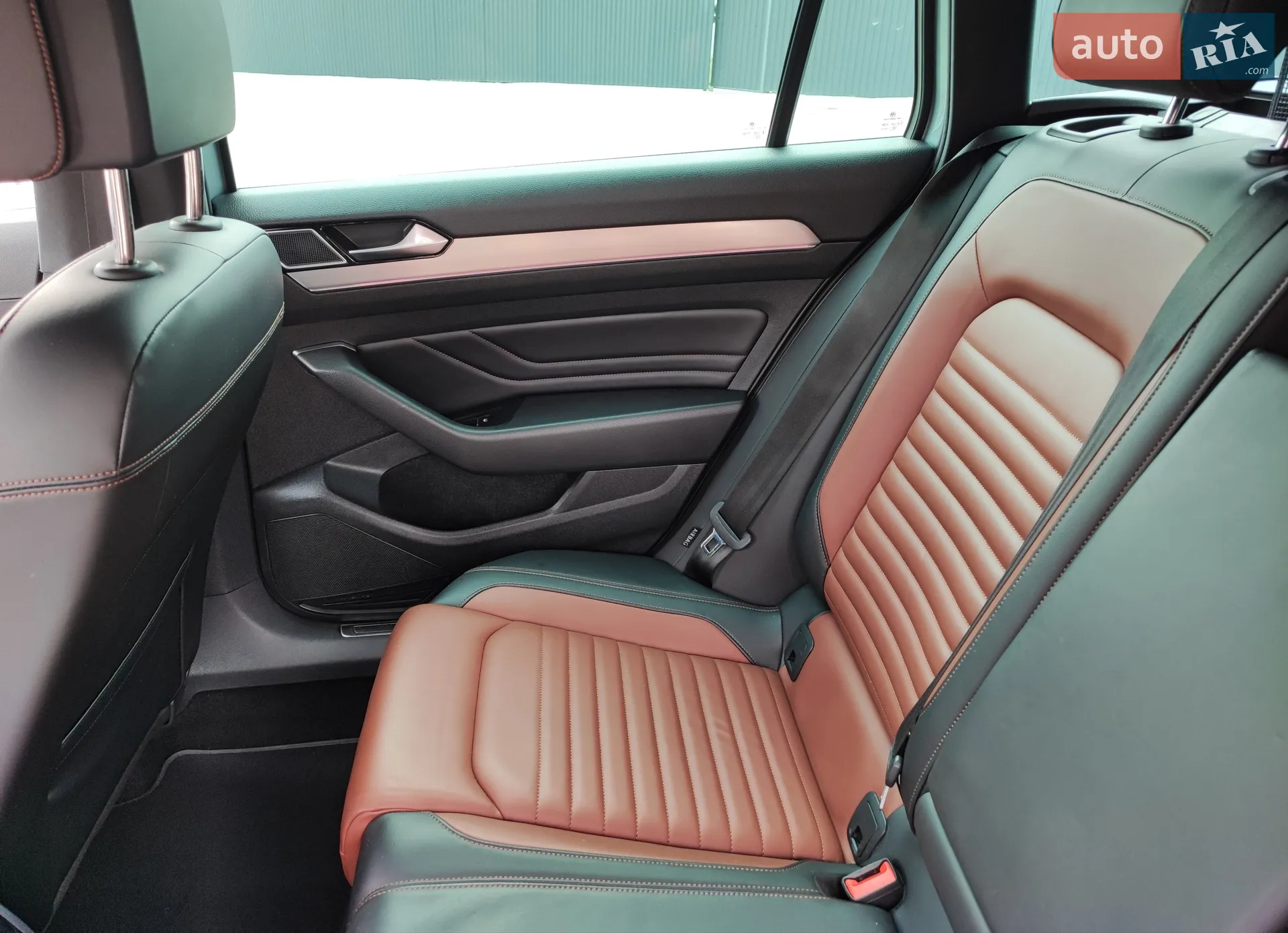 2022 Volkswagen Passat - мініатюра 13