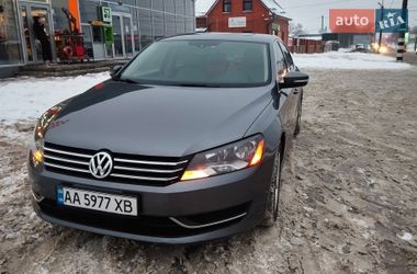 Седан Volkswagen Passat 2013 в Сумах