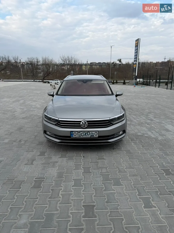 2015 Volkswagen Passat - мініатюра 9