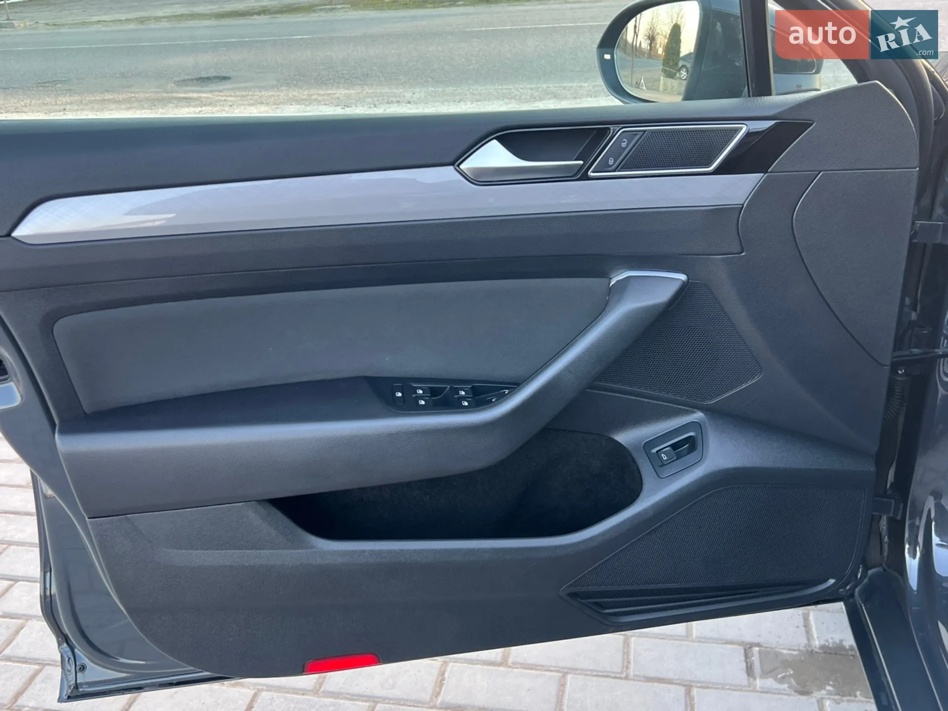 2019 Volkswagen Passat - мініатюра 19