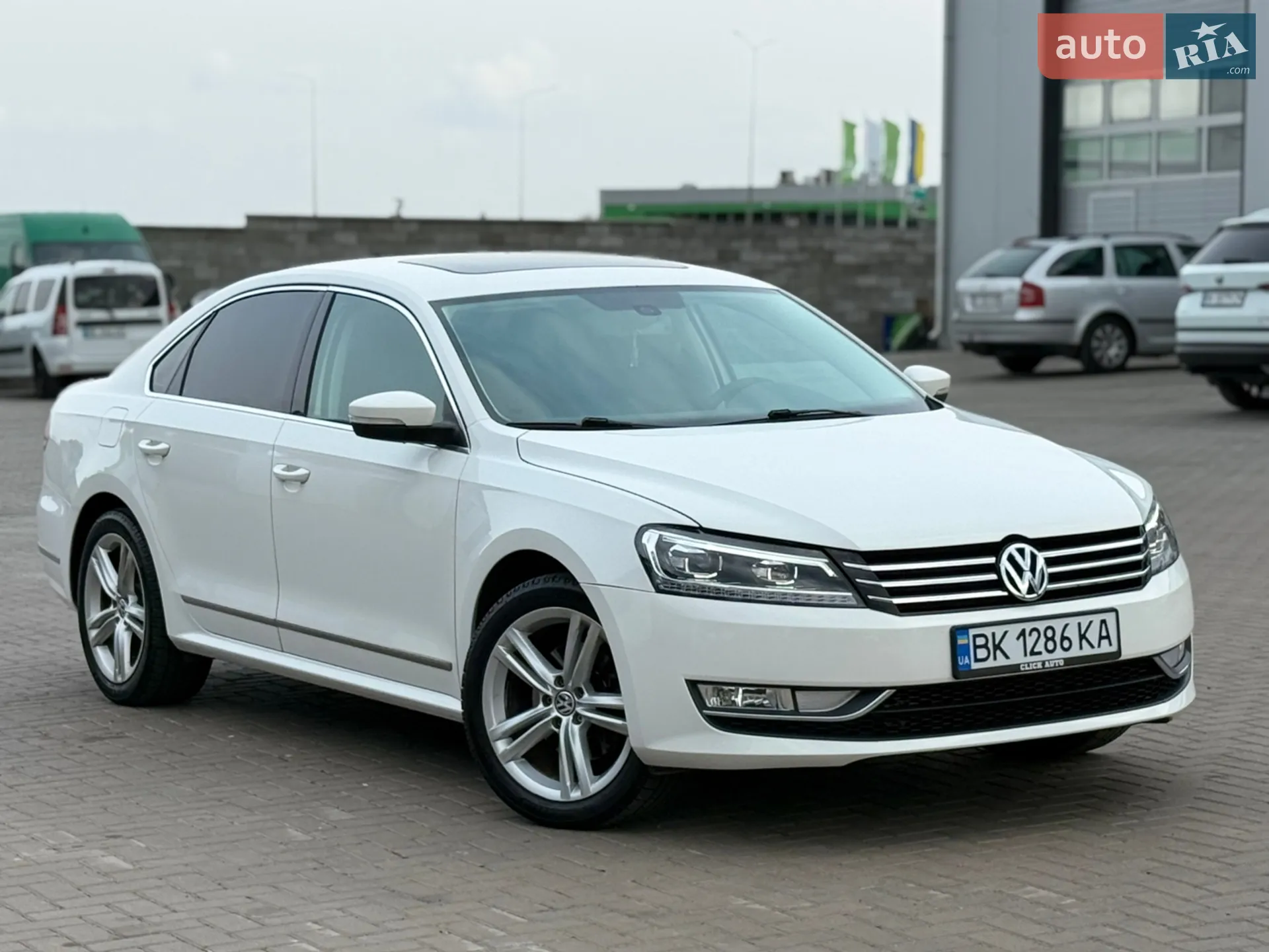2014 Volkswagen Passat - мініатюра 3