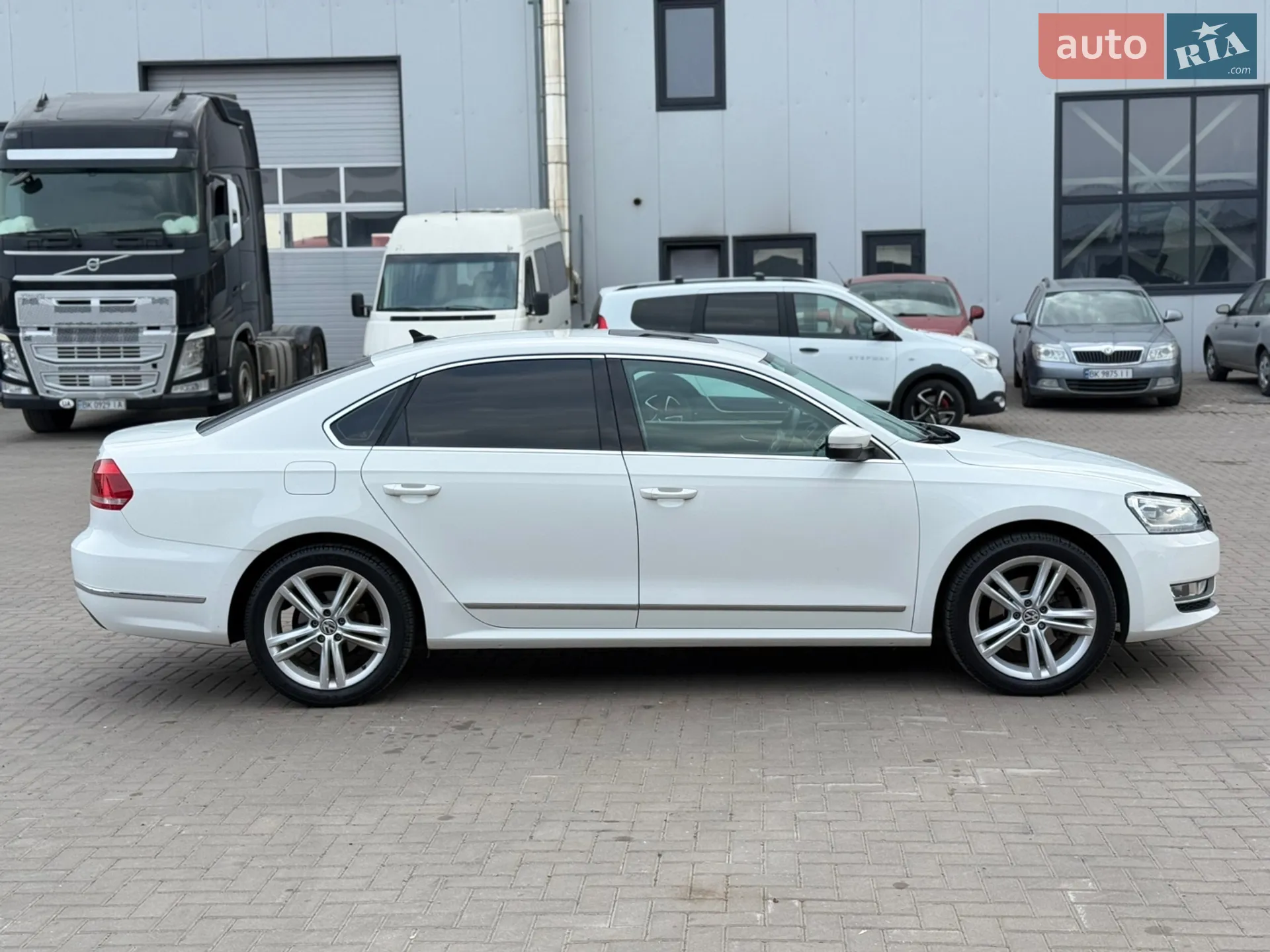 2014 Volkswagen Passat - мініатюра 10