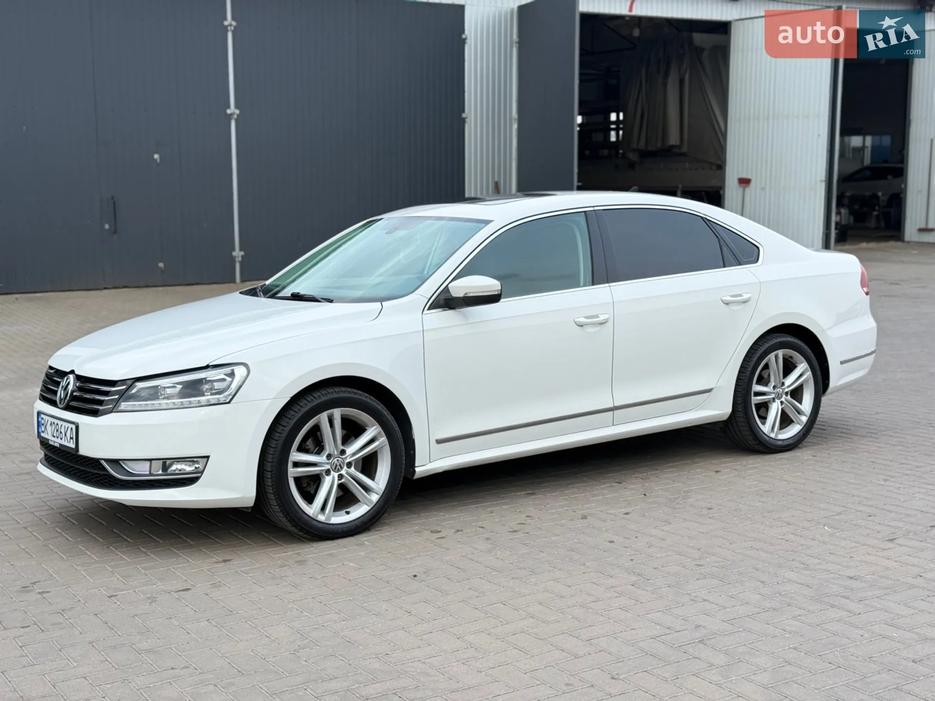 2014 Volkswagen Passat - мініатюра 12