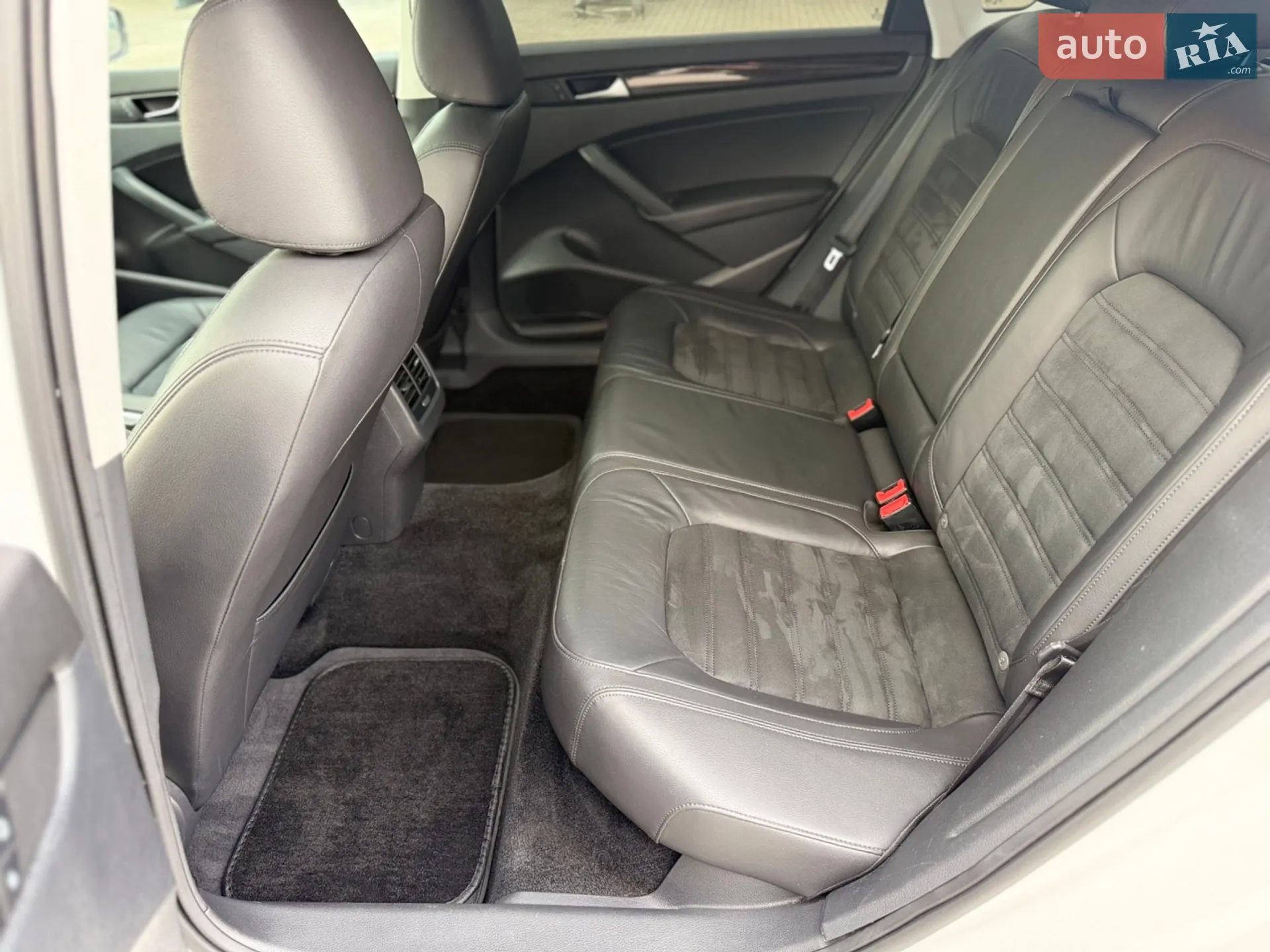 2014 Volkswagen Passat - мініатюра 20