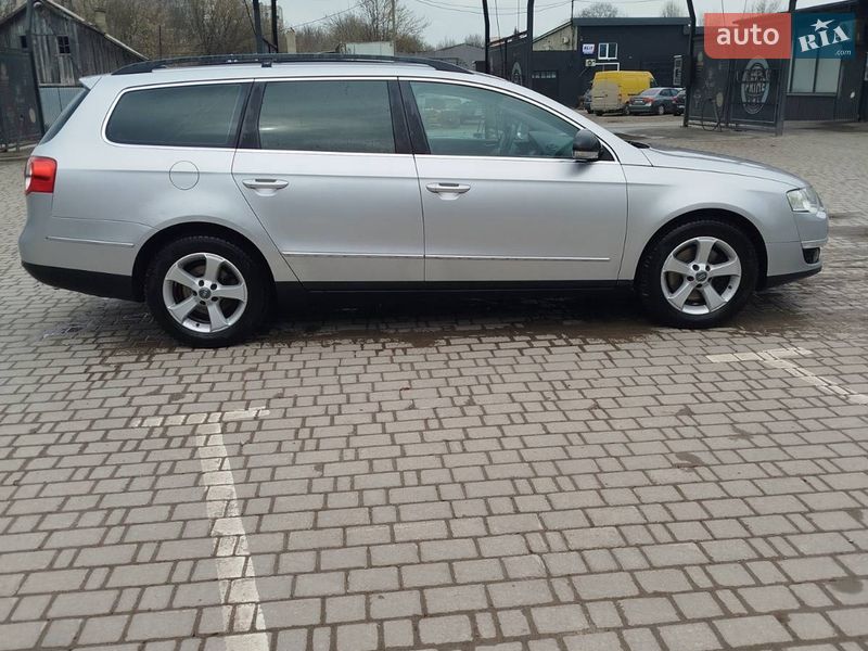 Универсал Volkswagen Passat 2009 в Хмельницком