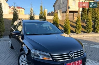 Універсал Volkswagen Passat 2012 в Рівному