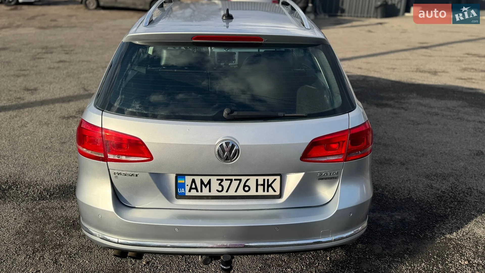 Volkswagen Passat 2011 VIN WVWZZZ3CZBE405123 фото оголошення 12 з 17