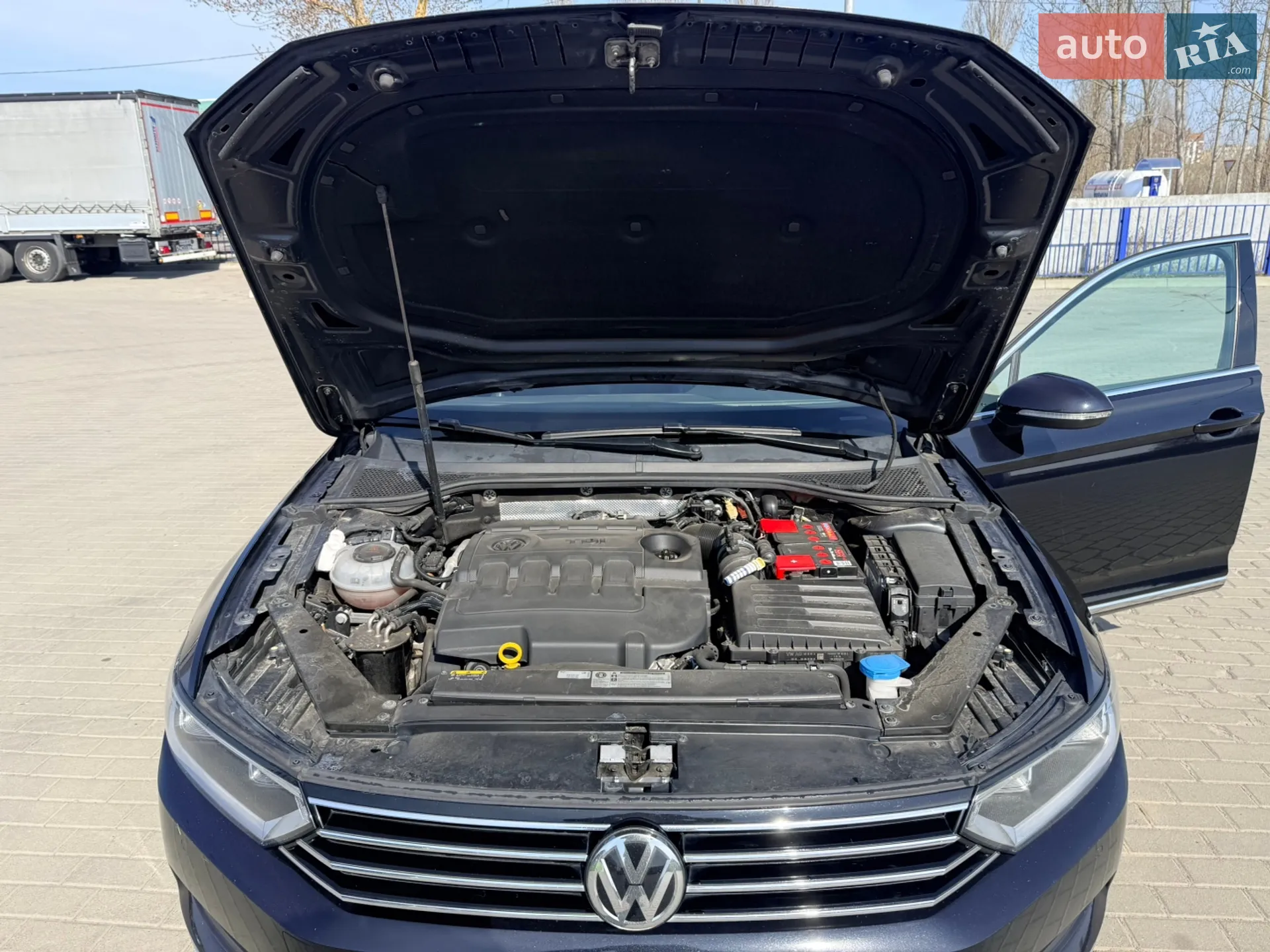 2019 Volkswagen Passat - мініатюра 32