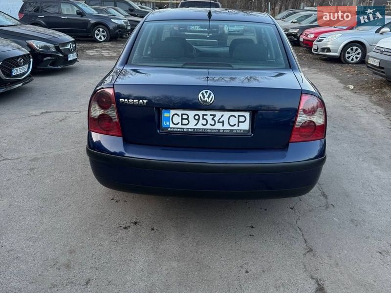 Седан Volkswagen Passat 2001 в Чернигове