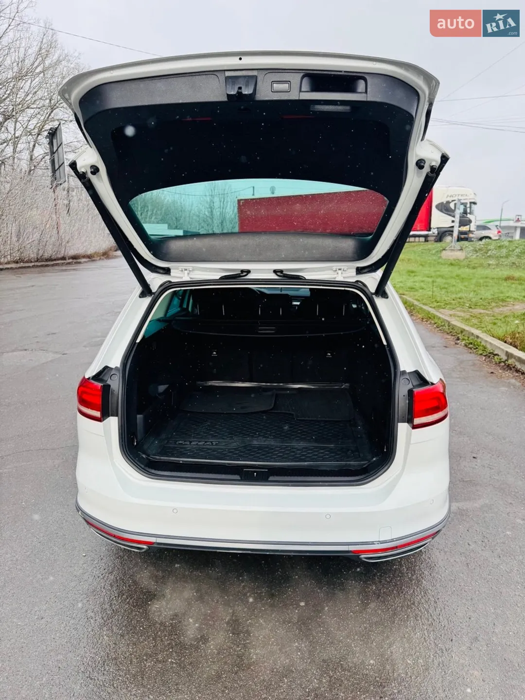 2016 Volkswagen Passat - мініатюра 11