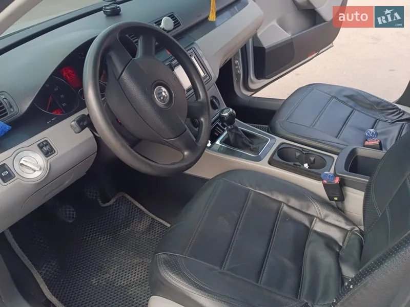 Volkswagen Passat 2005 VIN WVWZZZ3CZ6P000200 фото оголошення 10 з 74