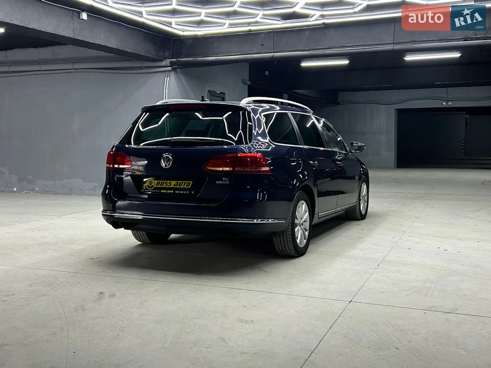 2010 Volkswagen Passat - мініатюра 9