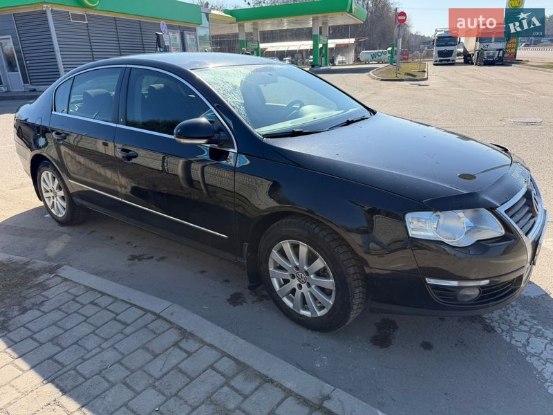 Седан Volkswagen Passat 2008 в Житомире