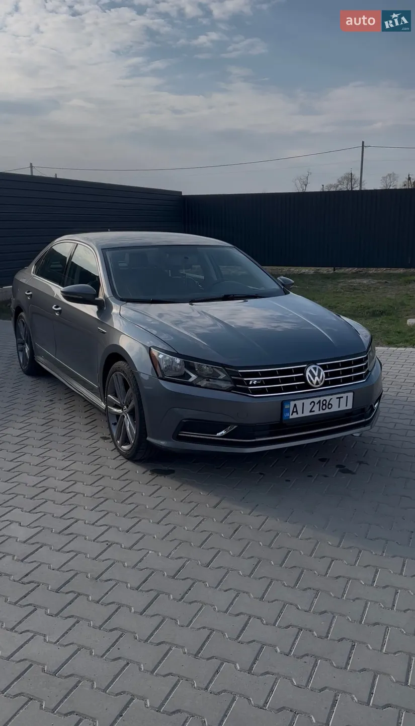 2017 Volkswagen Passat - фото 1