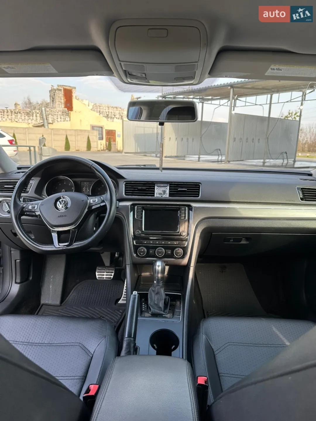 2017 Volkswagen Passat - мініатюра 18