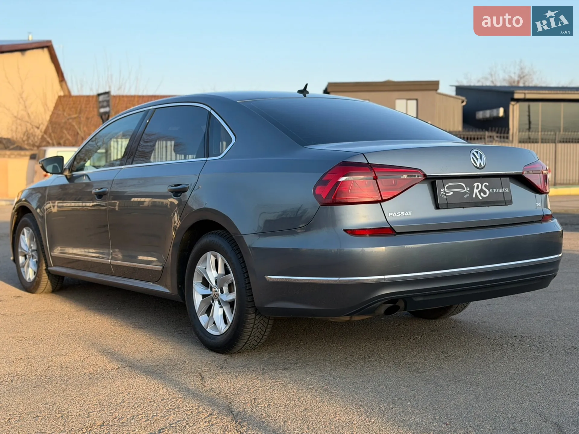 2016 Volkswagen Passat - мініатюра 10