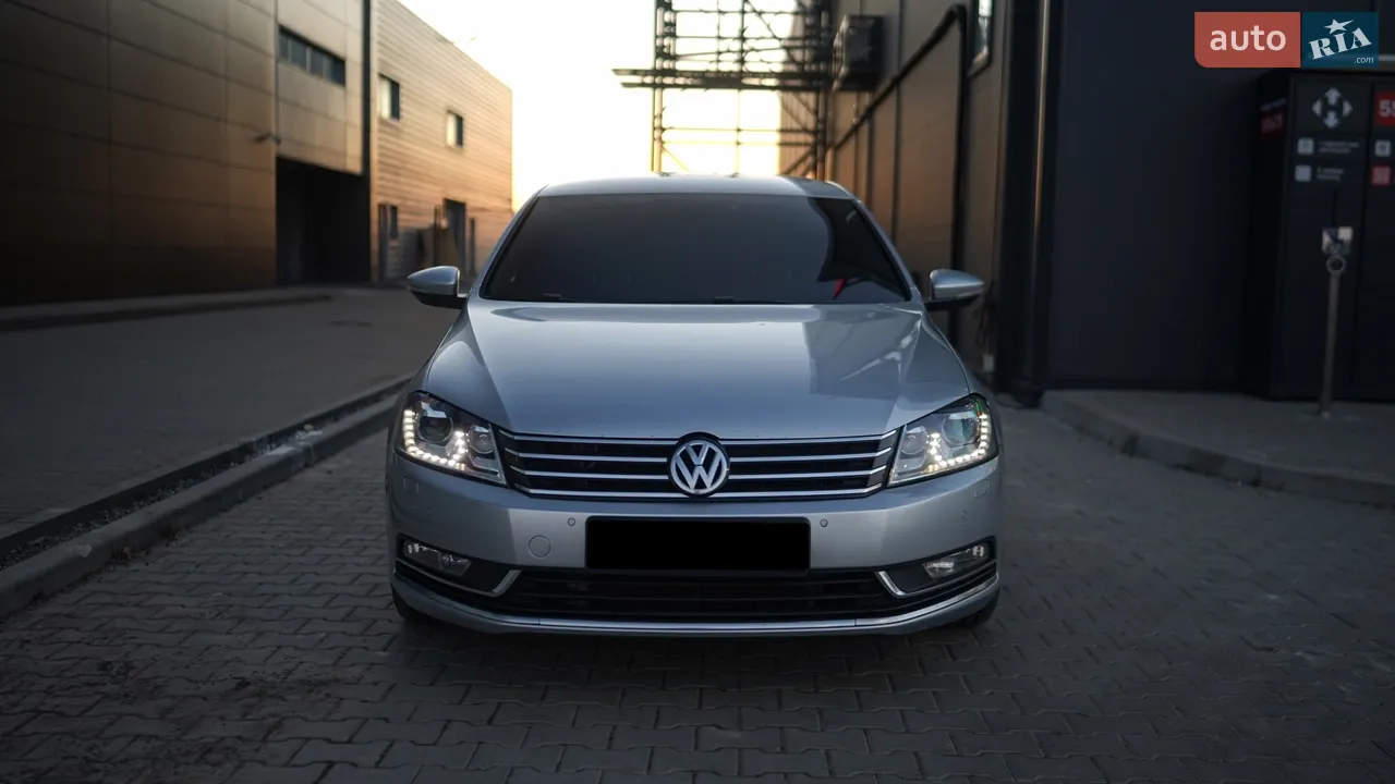 2012 Volkswagen Passat - мініатюра 38