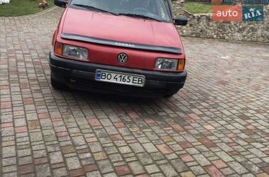 Седан Volkswagen Passat 1992 в Чорткове