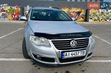 Универсал Volkswagen Passat 2005 в Киеве