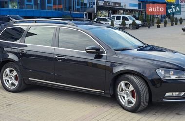 Универсал Volkswagen Passat 2011 в Хмельницком