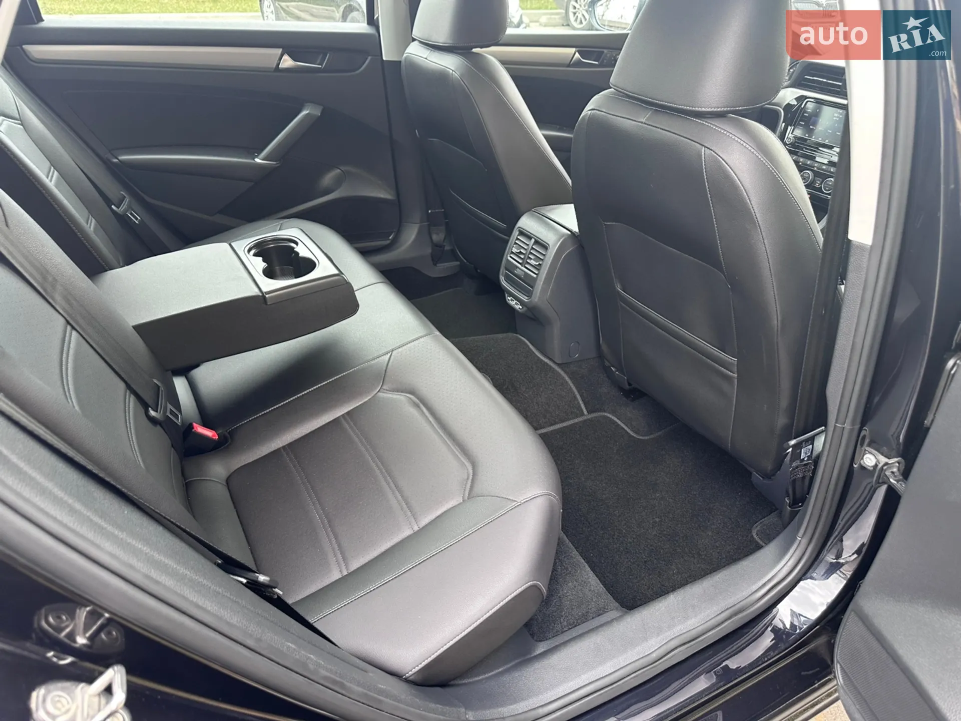 2021 Volkswagen Passat - мініатюра 17