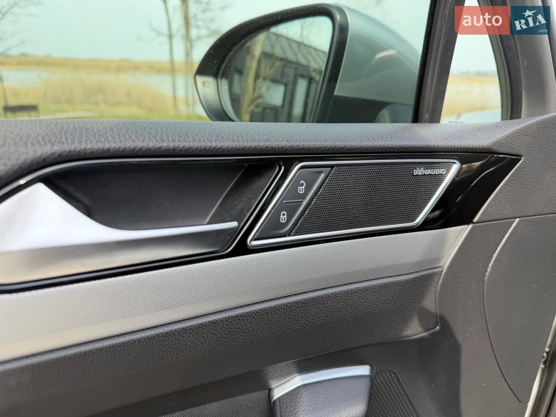 2016 Volkswagen Passat - мініатюра 4