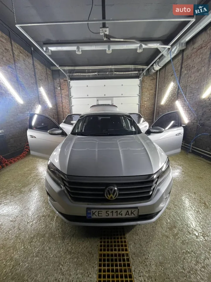 2020 Volkswagen Passat - мініатюра 21