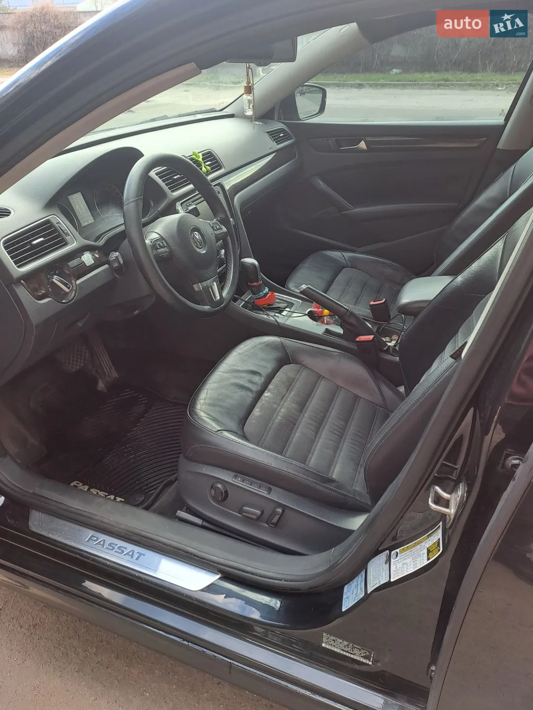 2014 Volkswagen Passat - мініатюра 3