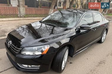 Седан Volkswagen Passat 2012 в Одессе