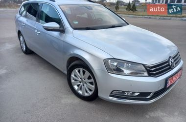 Универсал Volkswagen Passat 2013 в Львове