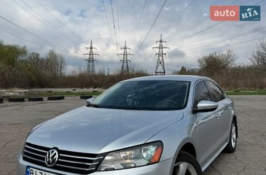 Седан Volkswagen Passat 2012 в Лубнах