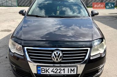 Универсал Volkswagen Passat 2008 в Корце