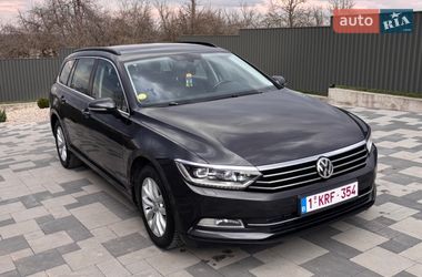 Универсал Volkswagen Passat 2017 в Калуше