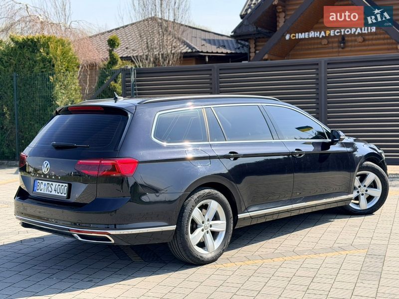 Универсал Volkswagen Passat 2020 в Львове