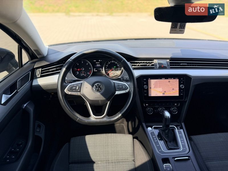 Универсал Volkswagen Passat 2020 в Львове
