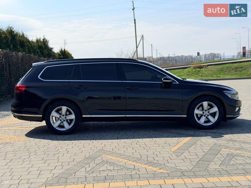 Универсал Volkswagen Passat 2020 в Львове