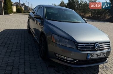 Седан Volkswagen Passat 2015 в Львове