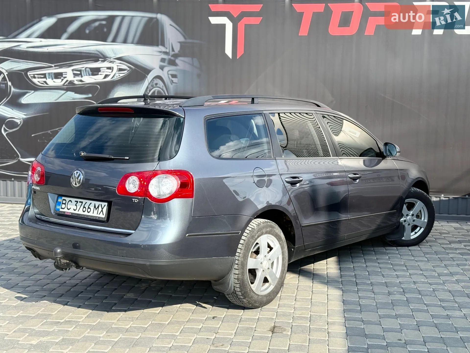 2010 Volkswagen Passat - мініатюра 11