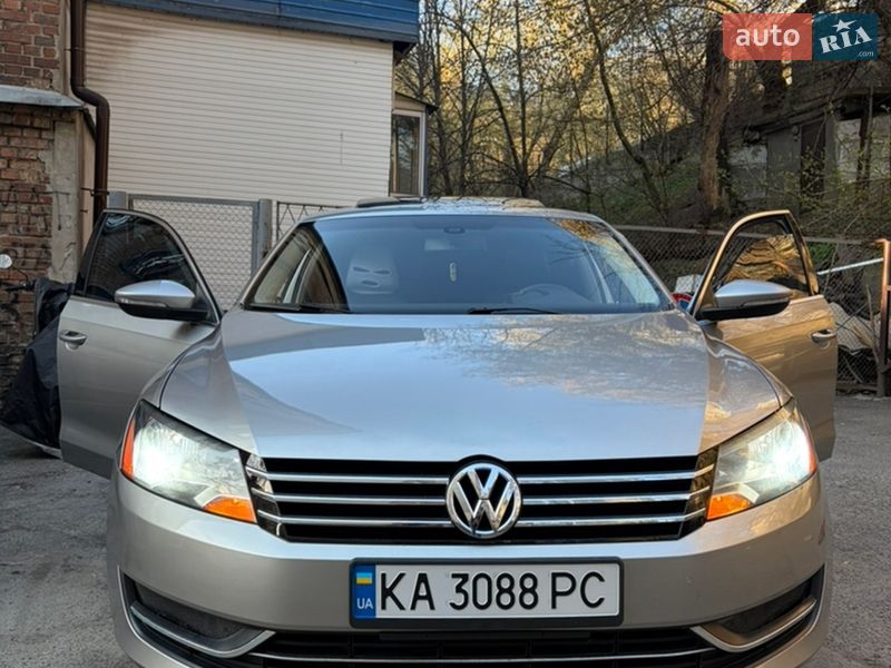 Volkswagen Passat 2012