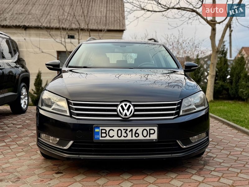 Універсал Volkswagen Passat 2011 в Львові