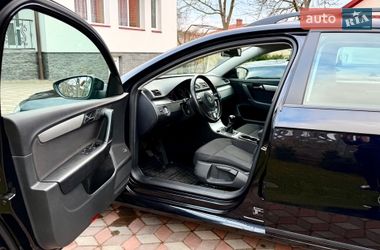 Універсал Volkswagen Passat 2011 в Львові